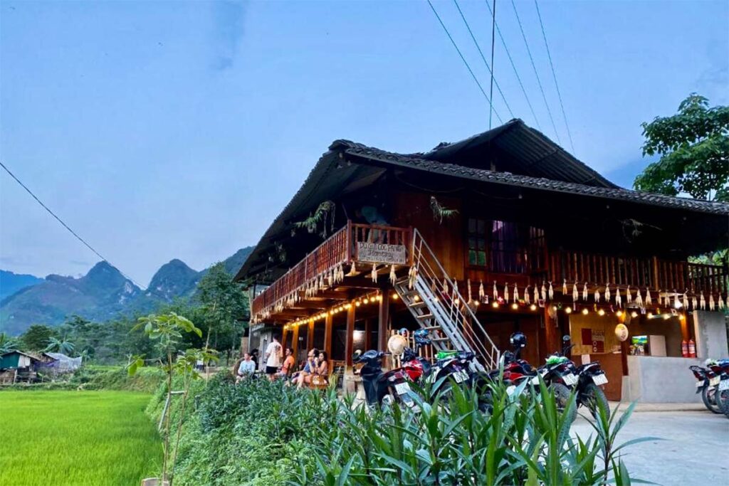 ethnic stilt house homestay in Du Gia - Ha Giang