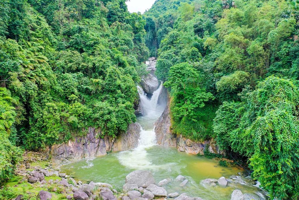 Ha Giang waterfall between jungle