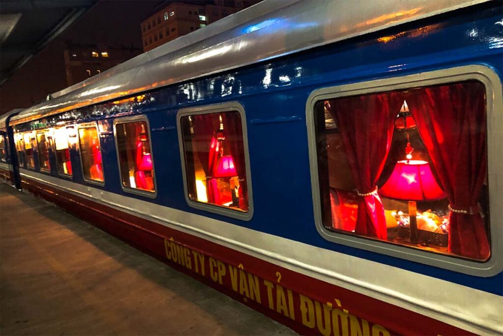 Dream Train Express from Hanoi to Sapa